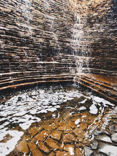 عکس مجتمع غذایی آبشار