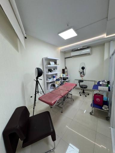 عکس کلینیک آفتاب مرکز تخصصی پوست و مو و زیبایی