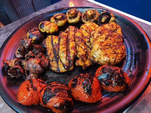 عکس برگر سوخاری عمو جهان 