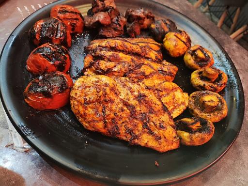 عکس برگر سوخاری عمو جهان 