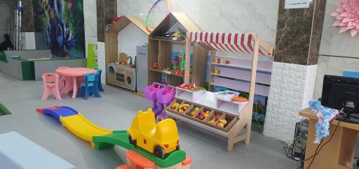 عکس خانه بازی پنگوکیدز