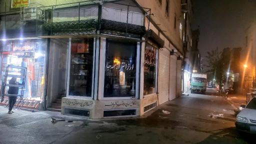 عکس تولید کننده قفسه حاج رضا لباف