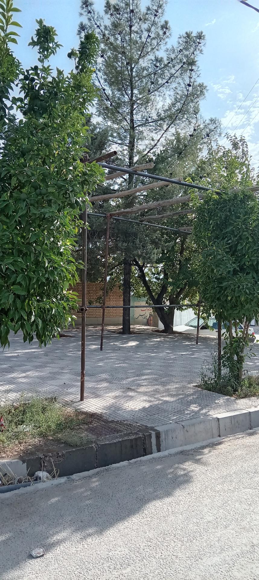 عکس پارک بهارستان