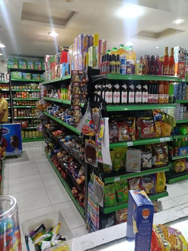 عکس فروشگاه مواد غذایی حسینی 