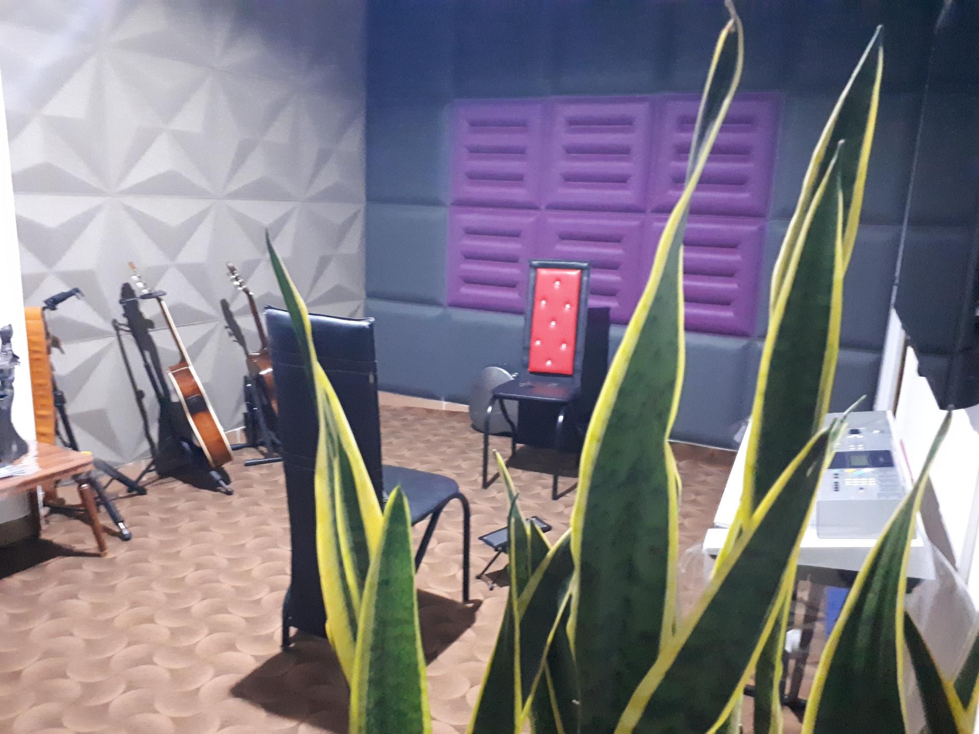 عکس آموزشگاه موسیقی بهنام 