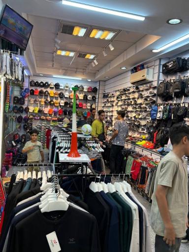 عکس فروشگاه ورزشی المپیک