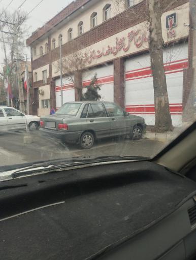 عکس سازمان آتش نشانی و خدمات ایمنی ملارد(ایستگاه یک )
