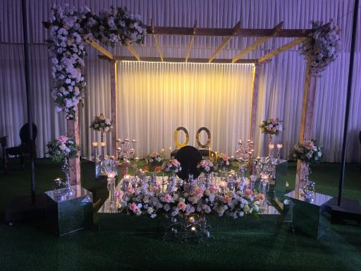 عکس باغ تالار پارادایس