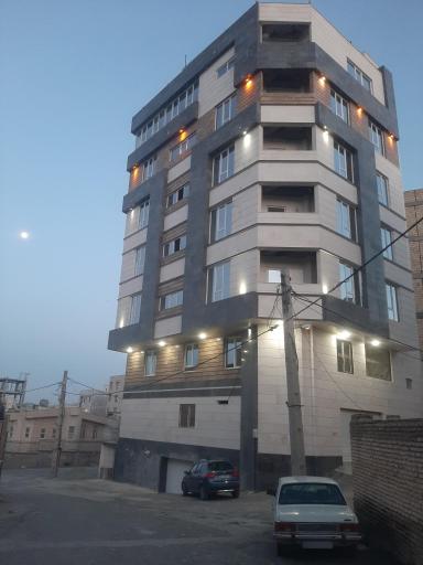 ساختمان طاها