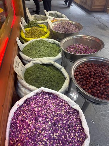 عکس عطاری سقطی (شیخ عطار)