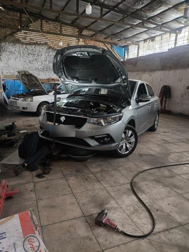 عکس تعمیرگاه تخصصی مکانیکی و برق میلور