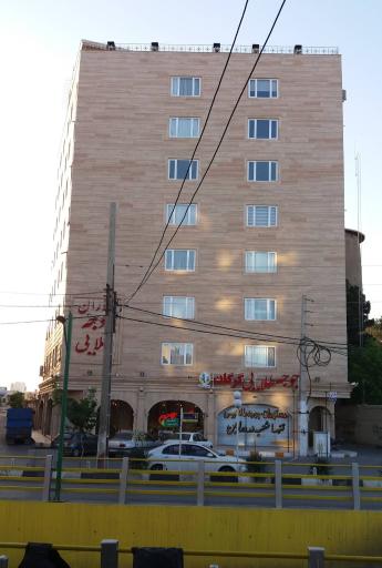 عکس رستوران‌ جوجه‌ طلایی