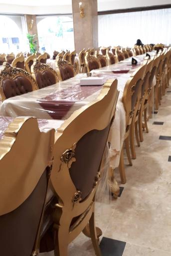 عکس رستوران‌ جوجه‌ طلایی