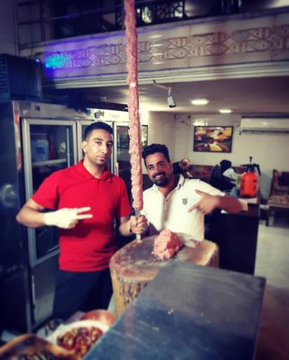 عکس رستوران‌ جوجه‌ طلایی