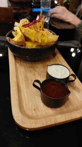 عکس کافه ماموت