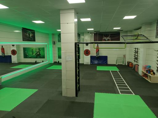 عکس باشگاه اهورا 