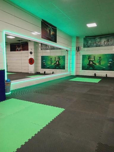 عکس باشگاه اهورا 