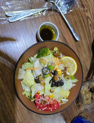 عکس رستوران فست فود کاج