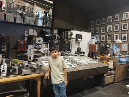 عکس موزه برج آزادی (تالار کهن)