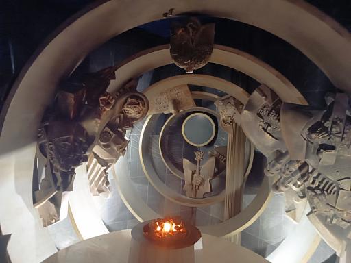 عکس موزه برج آزادی (تالار کهن)