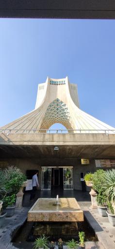 عکس موزه برج آزادی (تالار کهن)