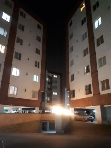 عکس مجتمع مسکونی مروارید