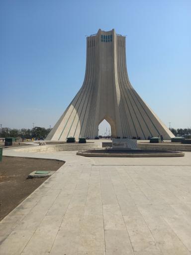 عکس موزه برج آزادی (تالار کهن)