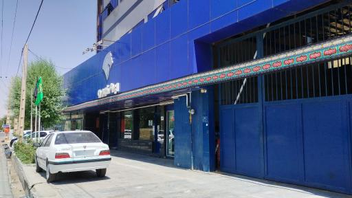 عکس نمایندگی ایران خودرو ۲۰۸۷