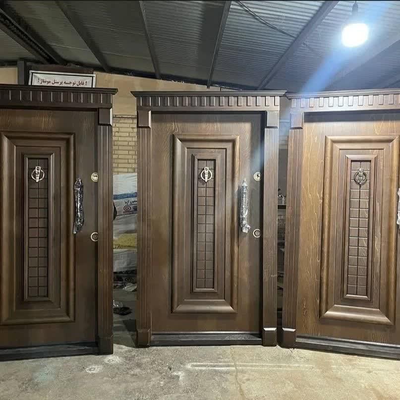 عکس کارخانه تولید درب ضد سرقت و انواع درب داخلی