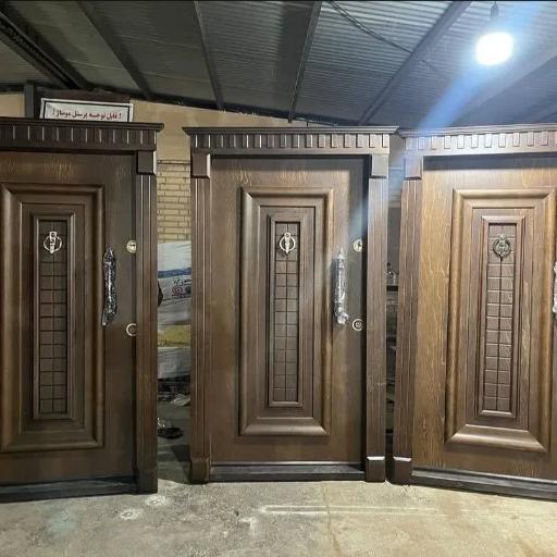 عکس کارخانه تولید درب ضد سرقت و انواع درب داخلی