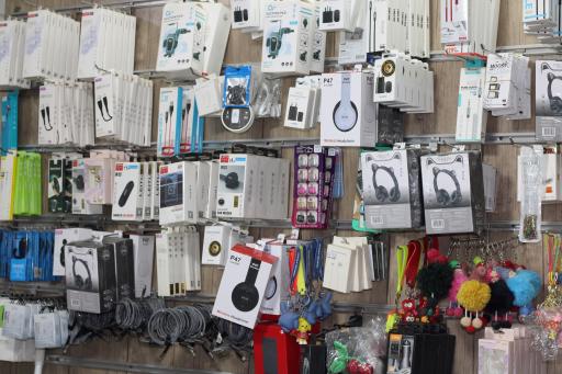 عکس خدمات تلفن همراه امیدی