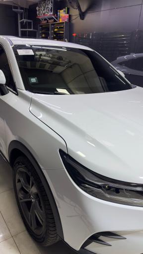 عکس شیشه دودی اتووکس