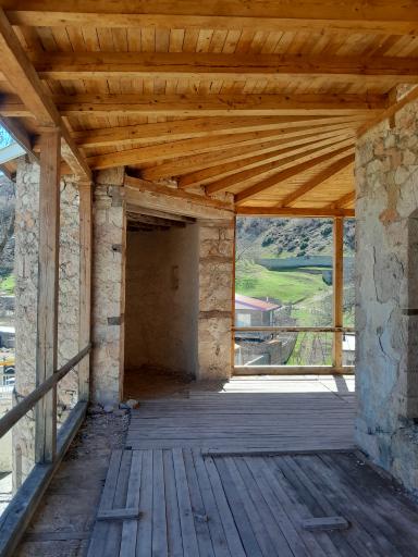 عکس عمارت طومانیاس