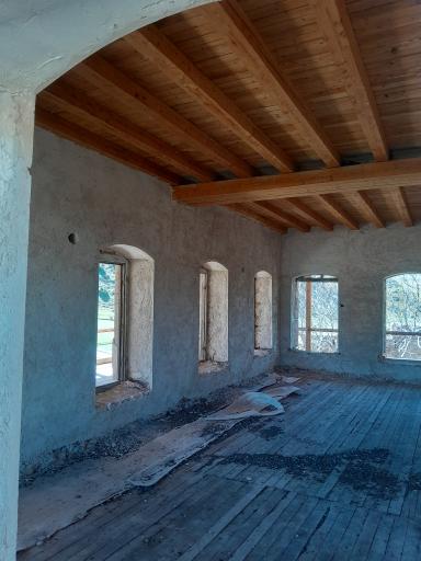 عکس عمارت طومانیاس