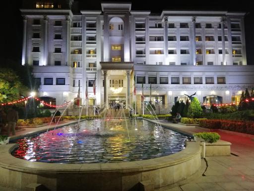 عکس مجتمع شهدای سلامت دانشگاه علوم پزشکی