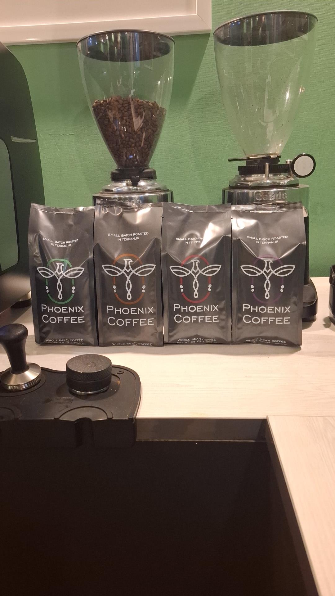 عکس فروشگاه قهوه فینیکس