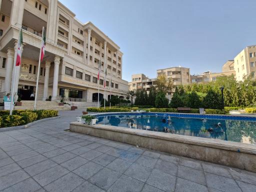 عکس مجتمع شهدای سلامت دانشگاه علوم پزشکی