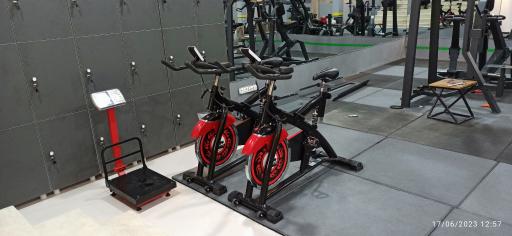 عکس باشگاه بدنسازی کربن 