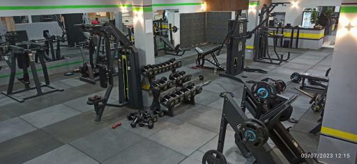 عکس باشگاه بدنسازی کربن 