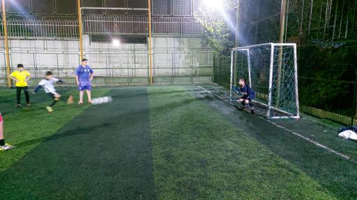 عکس زمین چمن مصنوعی مخابرات