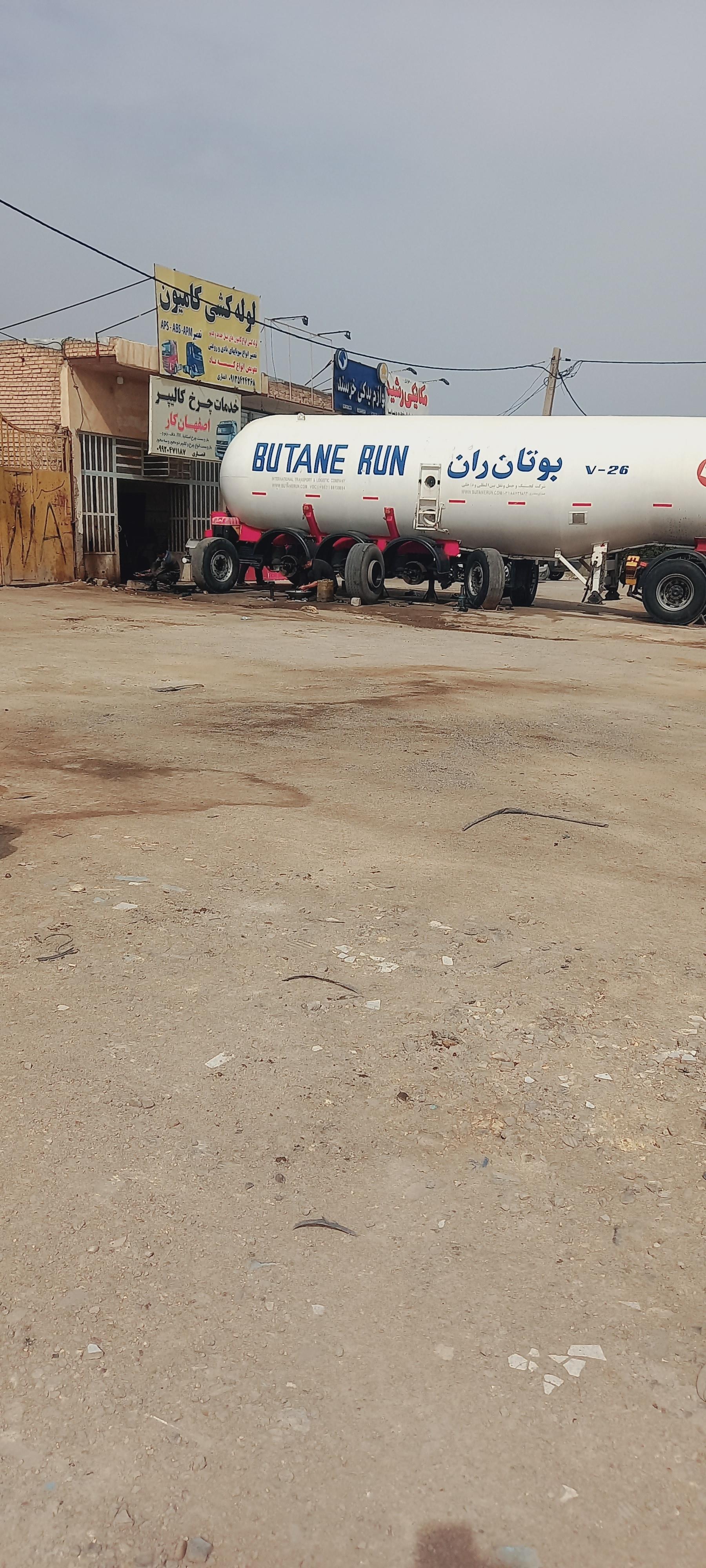 عکس لوله کشی کامیون اصفهان کار