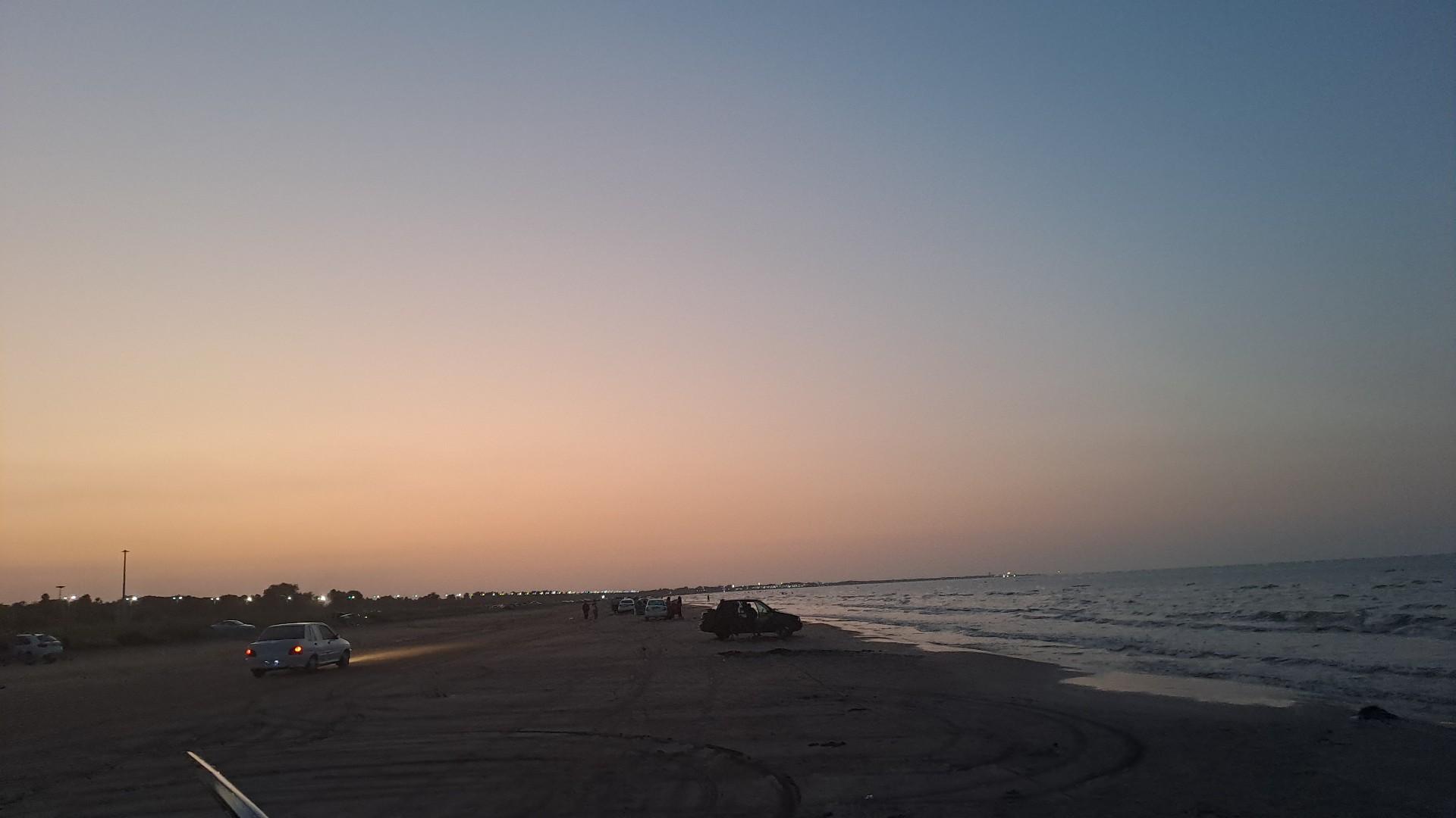 عکس ساحل ماسه ای رودسر