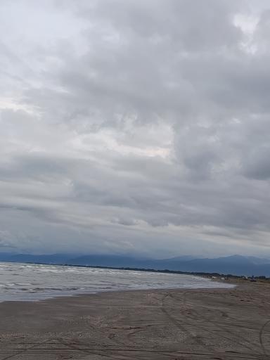 عکس ساحل ماسه ای رودسر