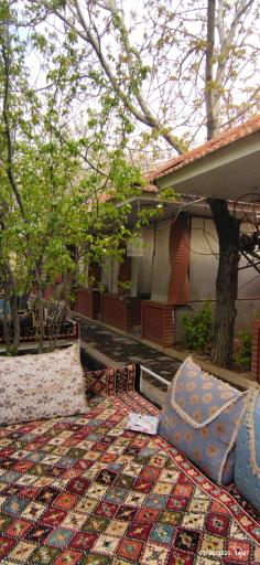 عکس باغ رستوران زمرد