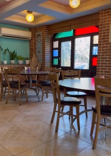 عکس باغ رستوران عمارت پایپار