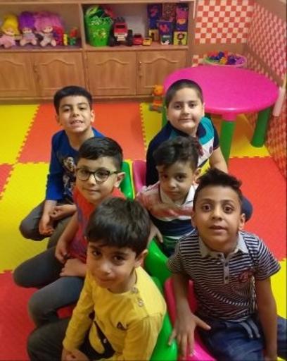 عکس خانه بازی و خلاقیت کودک برتر