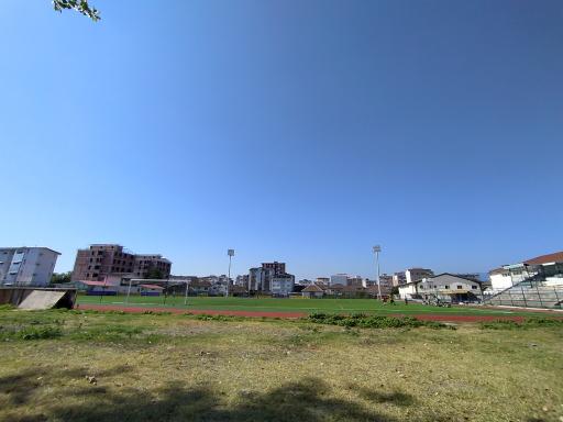 عکس زمین چمن فوتبال وحدت