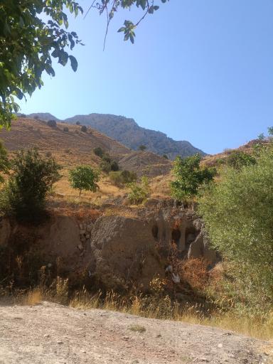 عکس آبشار ارتکند کلات مشهد