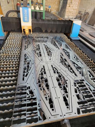 عکس خدمات برش لیزر و هواگاز انصاف