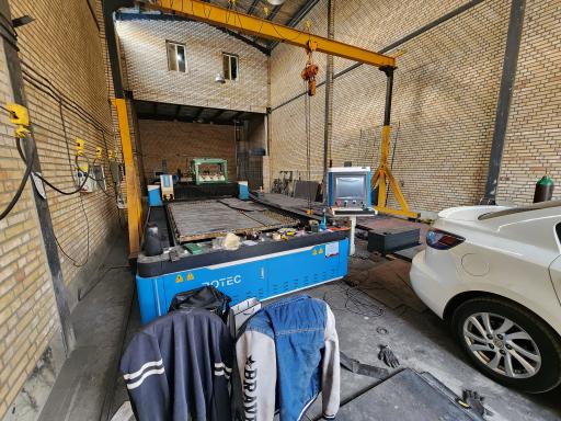 عکس خدمات برش لیزر و هواگاز انصاف